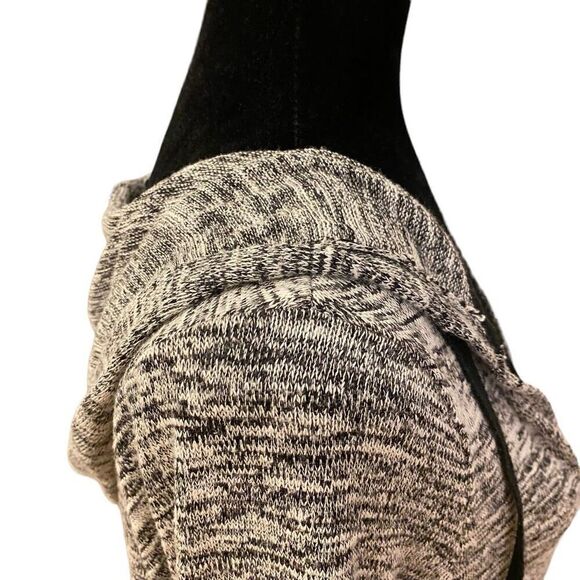 Miss Chievous Black and White Sequin Love Lightweight‎ Hoodie Sz 1 X - Picture 8 of 14